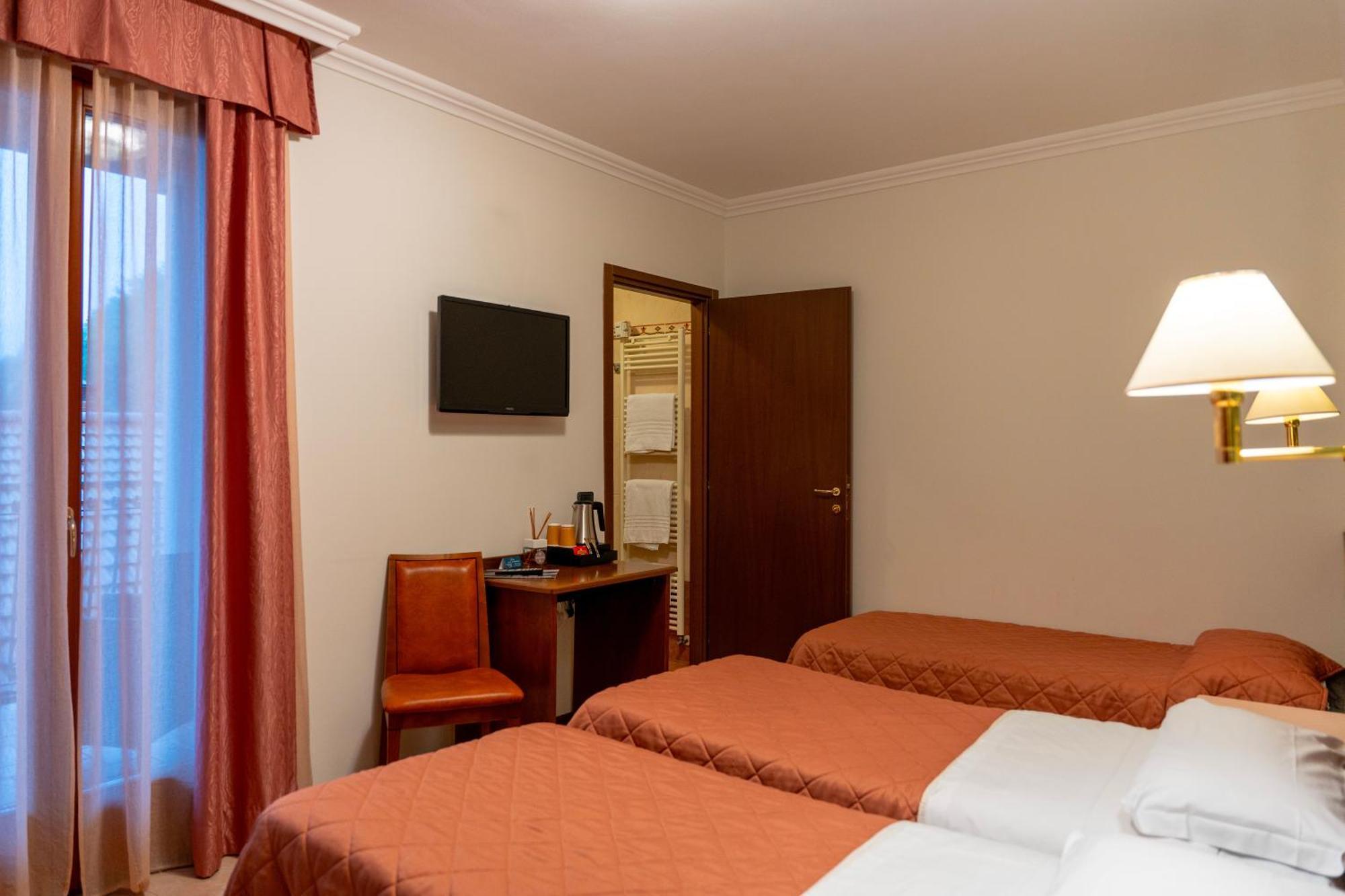 Hotel Romagna Baveno Exterior foto